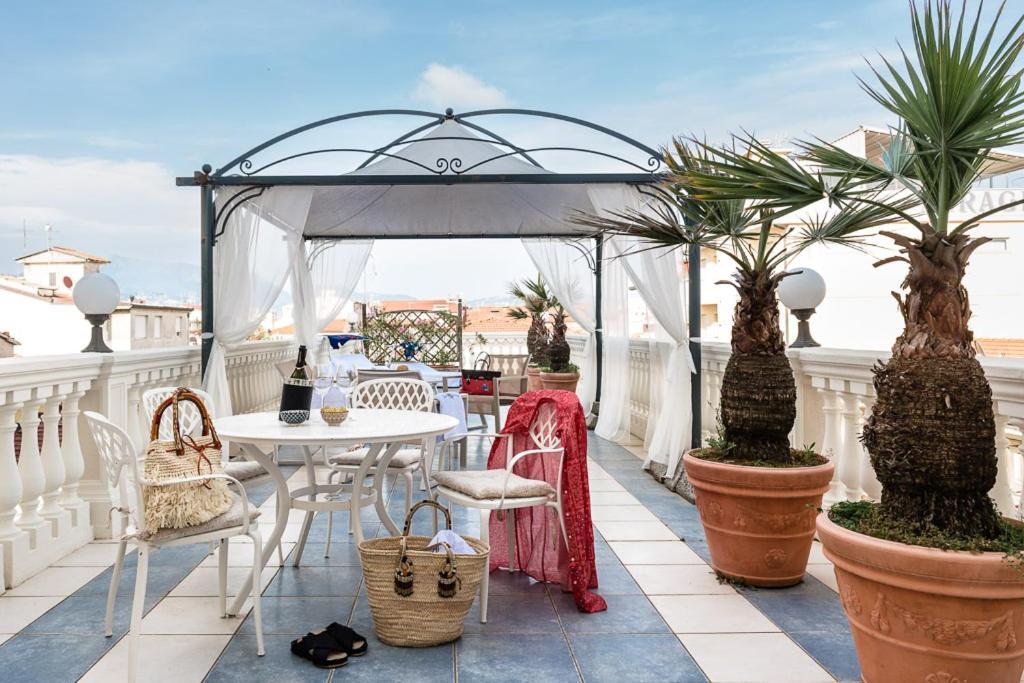 Hotel London Viareggio Kültér fotó