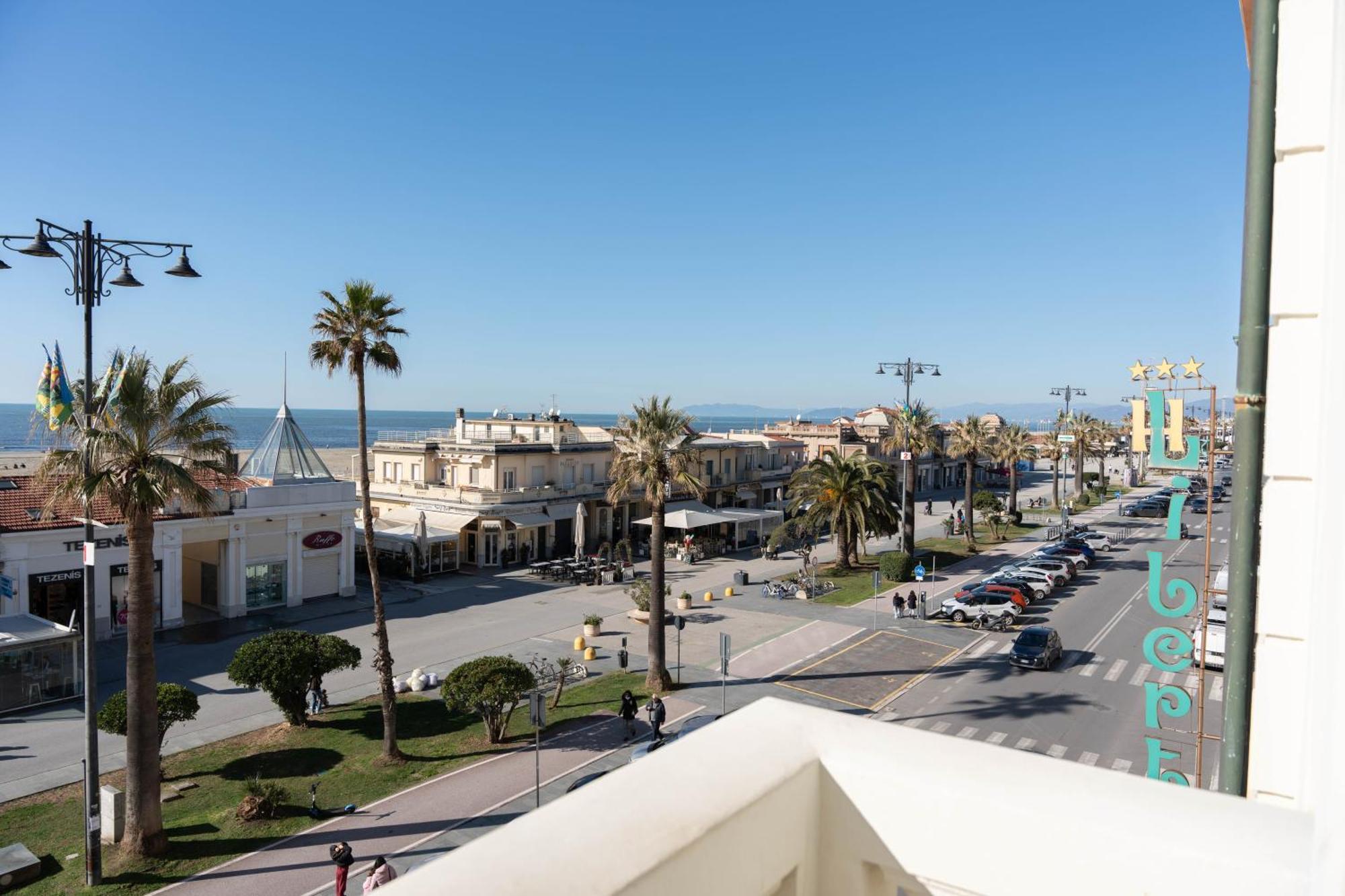 Hotel London Viareggio Kültér fotó