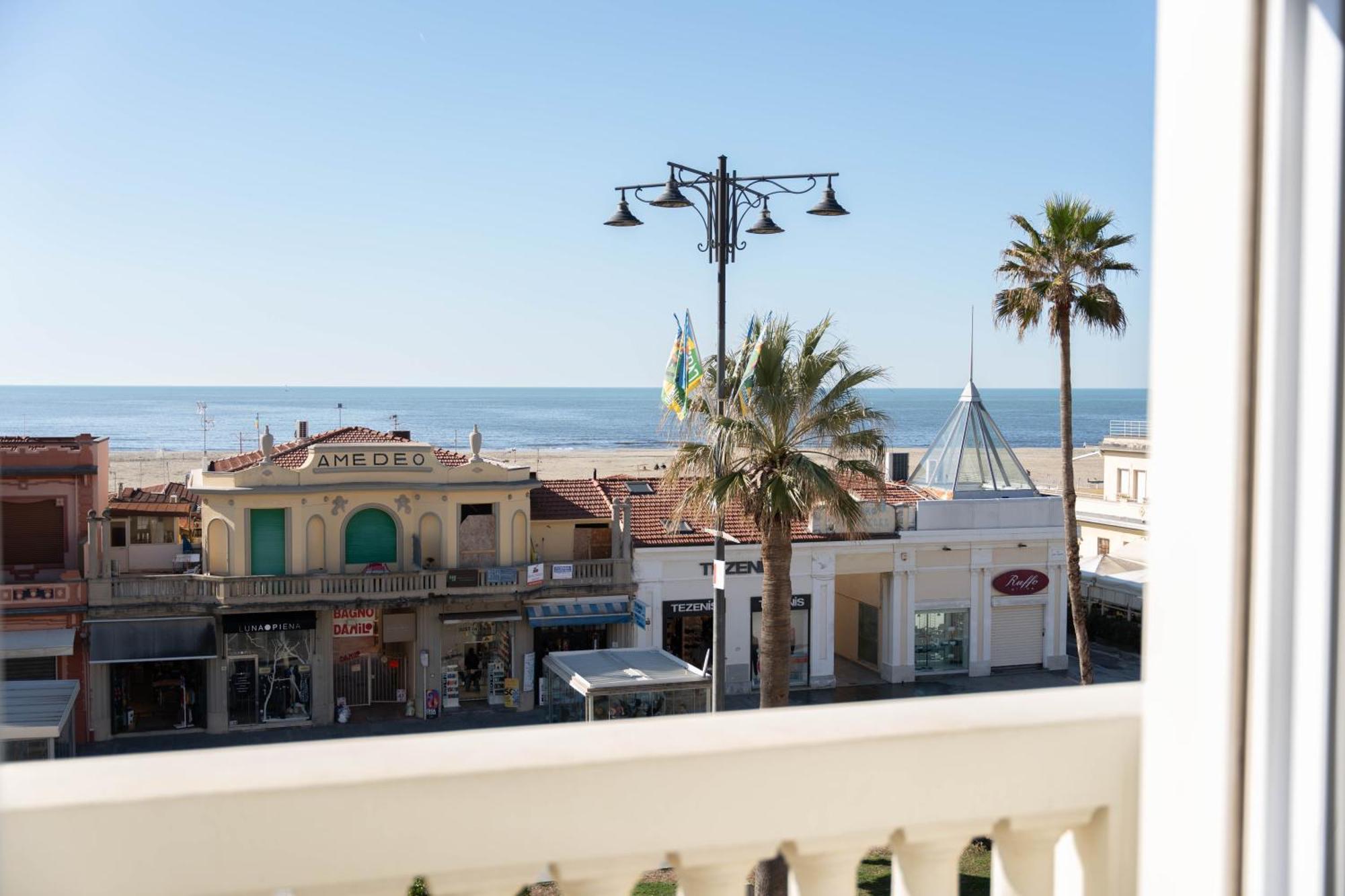 Hotel London Viareggio Kültér fotó